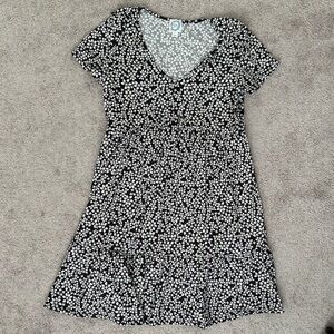 Francesca’s Blue Rain Floral Sundress Dark Gray/White Large $55 MSRP
